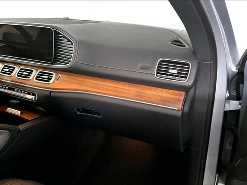 Used 2025 Mercedes-Benz GLE 450 GLE 450 image 19