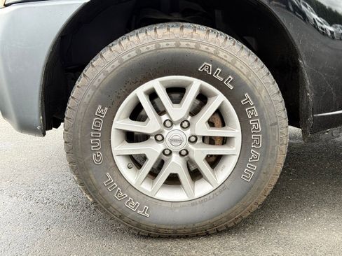 Used 2011 Nissan Xterra X AWD/4WD image 11