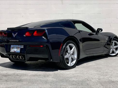 Used 2015 Chevrolet Corvette Stingray Coupe RWD image 21