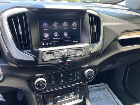 Used 2020 GMC Terrain SLE image 33