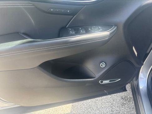 Used 2022 Buick Envision Essence w/ Technology Package I FWD image 15