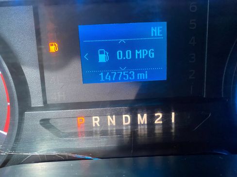 Used 2017 Ford F550 4x4 Regular Cab Super Duty image 13