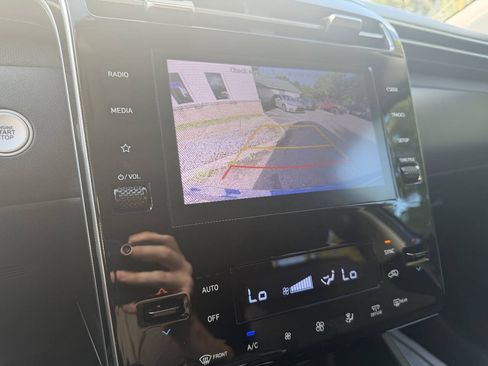 Used 2022 Hyundai Tucson SEL w/ Convenience Package AWD/4WD image 16