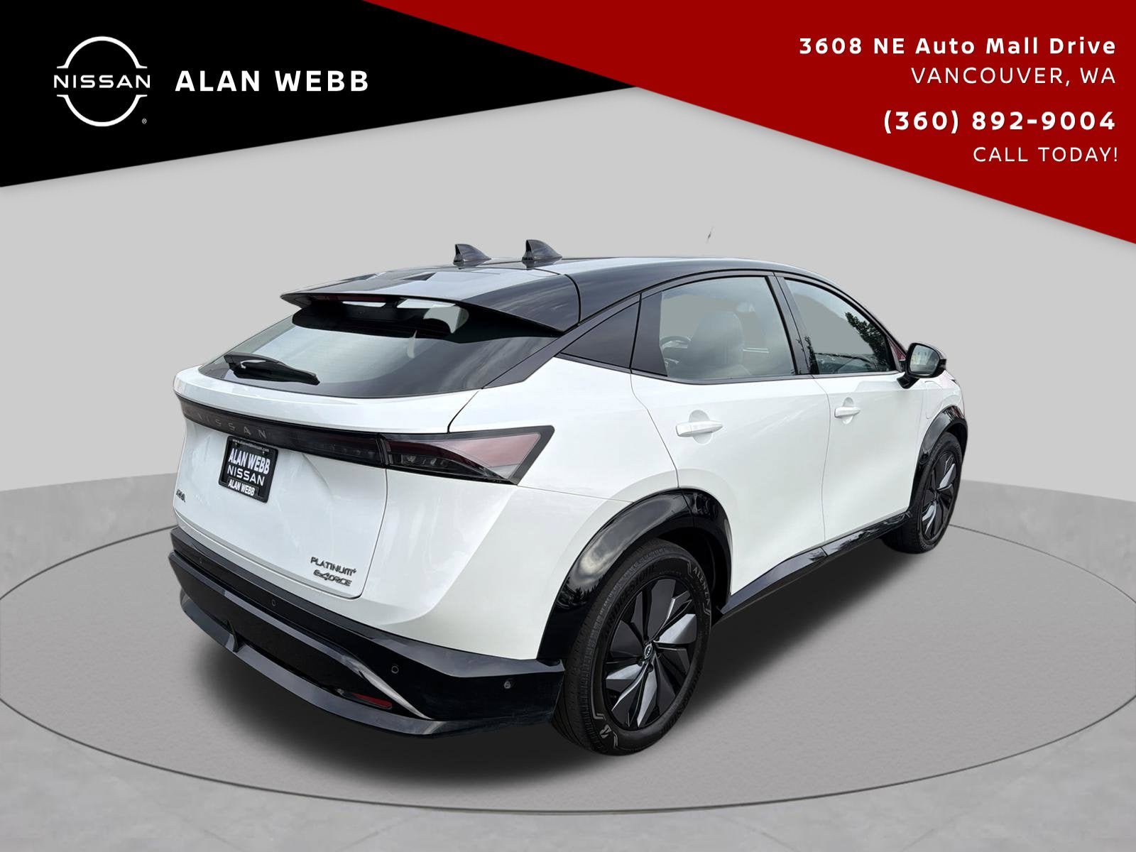 Used 2023 Nissan Ariya AWD/4WD image 3