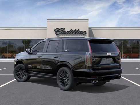 Used 2023 Cadillac Escalade V image 3