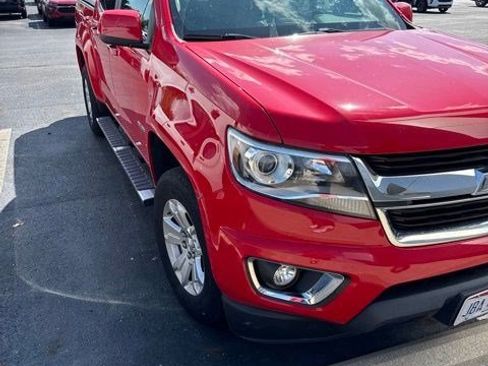Used 2020 Chevrolet Colorado LT w/ Luxury Package AWD/4WD image 1