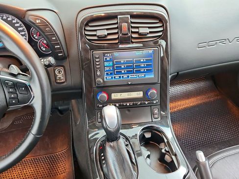 Used 2012 Chevrolet Corvette Grand Sport w/ 3LT Preferred Equipment Group RWD image 21