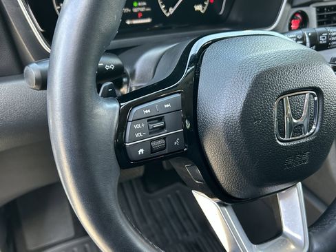 Used 2024 Honda Pilot EX-L image 26