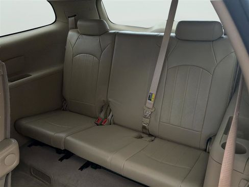Used 2011 Buick Enclave CXL AWD/4WD image 17