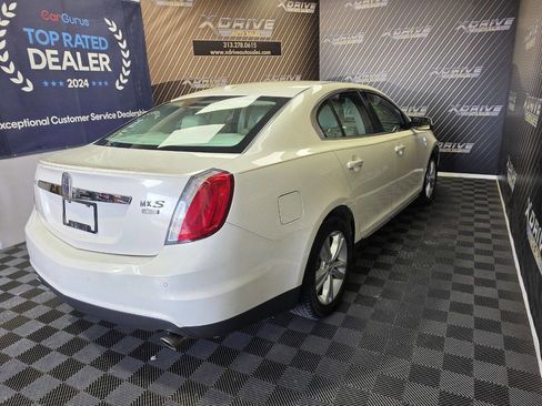 Used 2009 Lincoln MKS AWD image 6