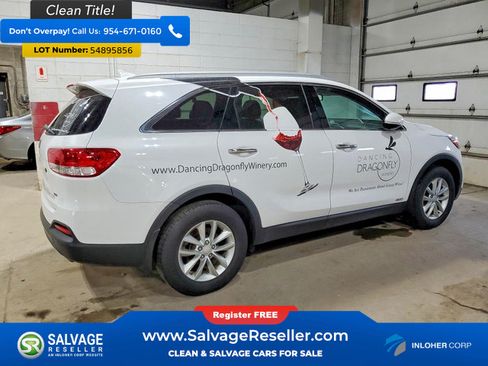 Used 2016 Kia Sorento AWD w/ LX Convenience Package image 4
