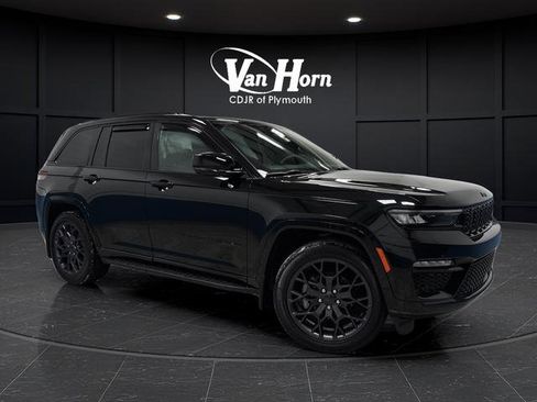 Used 2025 Jeep Grand Cherokee Summit w/ Obsidian Package image 43