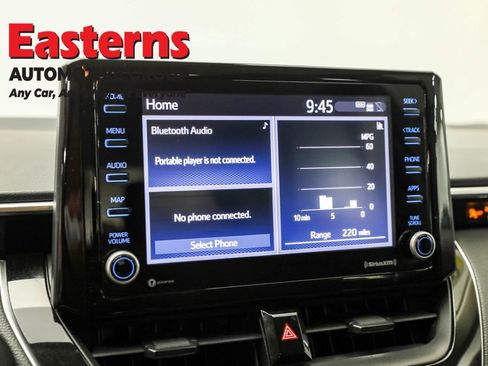 Used 2022 Toyota Corolla LE image 18