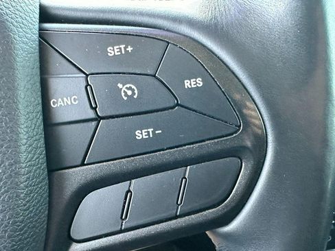 Used 2019 Jeep Cherokee Trailhawk w/ Cold Weather Group AWD/4WD image 19