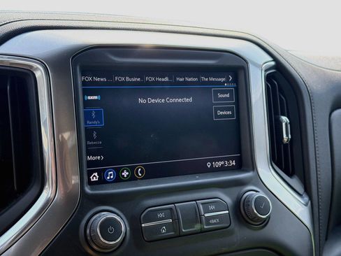 Used 2022 Chevrolet Silverado 1500 RST AWD/4WD image 10
