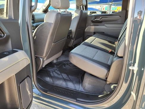 Used 2026 Chevrolet Silverado 1500 ZR2 image 3