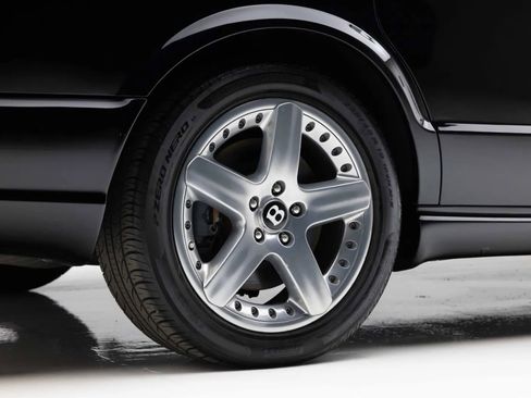 Used 2005 Bentley Arnage T RWD image 34