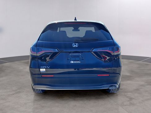 Certified 2025 Honda HR-V Sport image 26