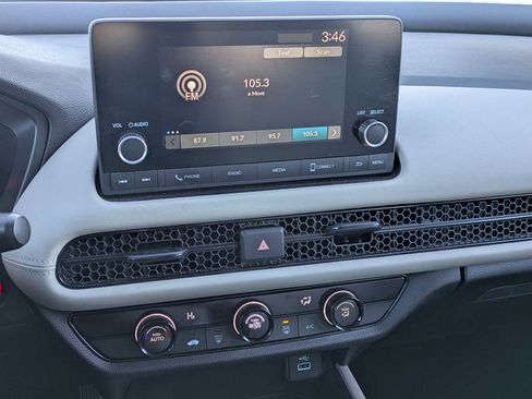 Certified 2024 Honda HR-V LX image 24