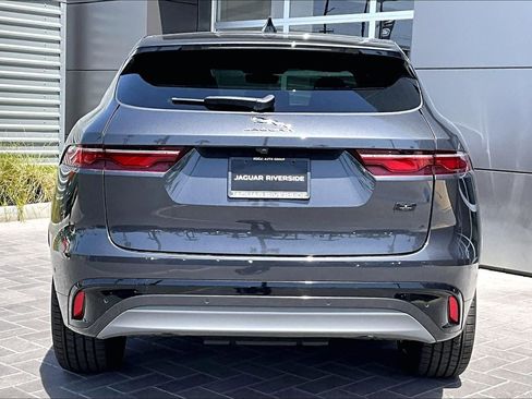 New 2026 Jaguar F-PACE R-Dynamic S image 4