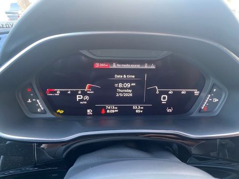 Used 2024 Audi Q3 2.0T Premium Plus w/ Premium Plus Package image 33