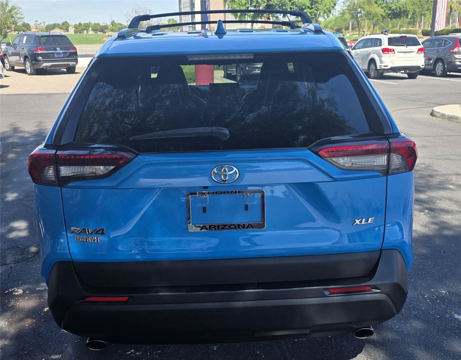 Used 2019 Toyota RAV4 XLE Premium w/ Carpet Mat Package FWD image 6