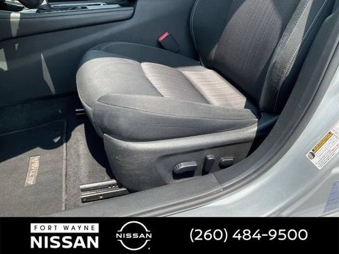 Used 2024 Nissan Altima 2.5 SV w/ SV Premium Package FWD image 27