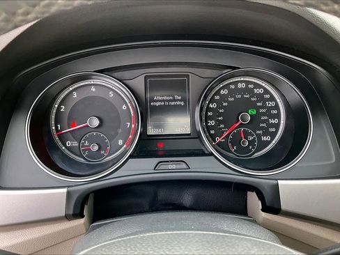 Used 2019 Volkswagen Atlas SE FWD image 23