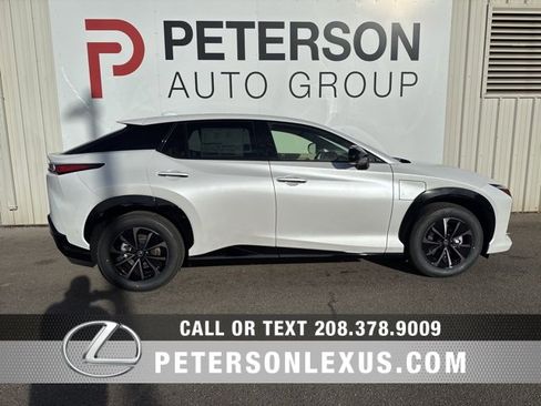 New 2026 Lexus RZ 450e AWD image 2