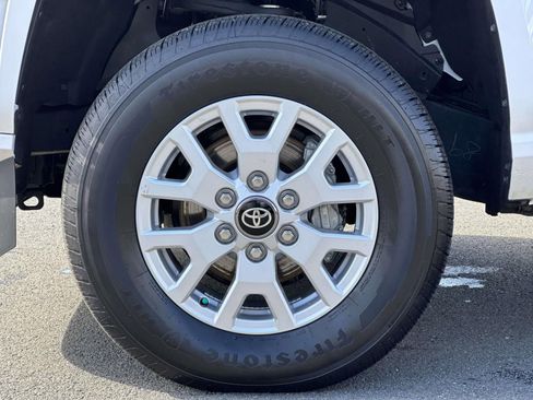 Used 2025 Toyota Tacoma SR w/ SR Upgrade Package image 7