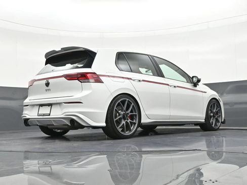 Used 2022 Volkswagen GTI S FWD image 26