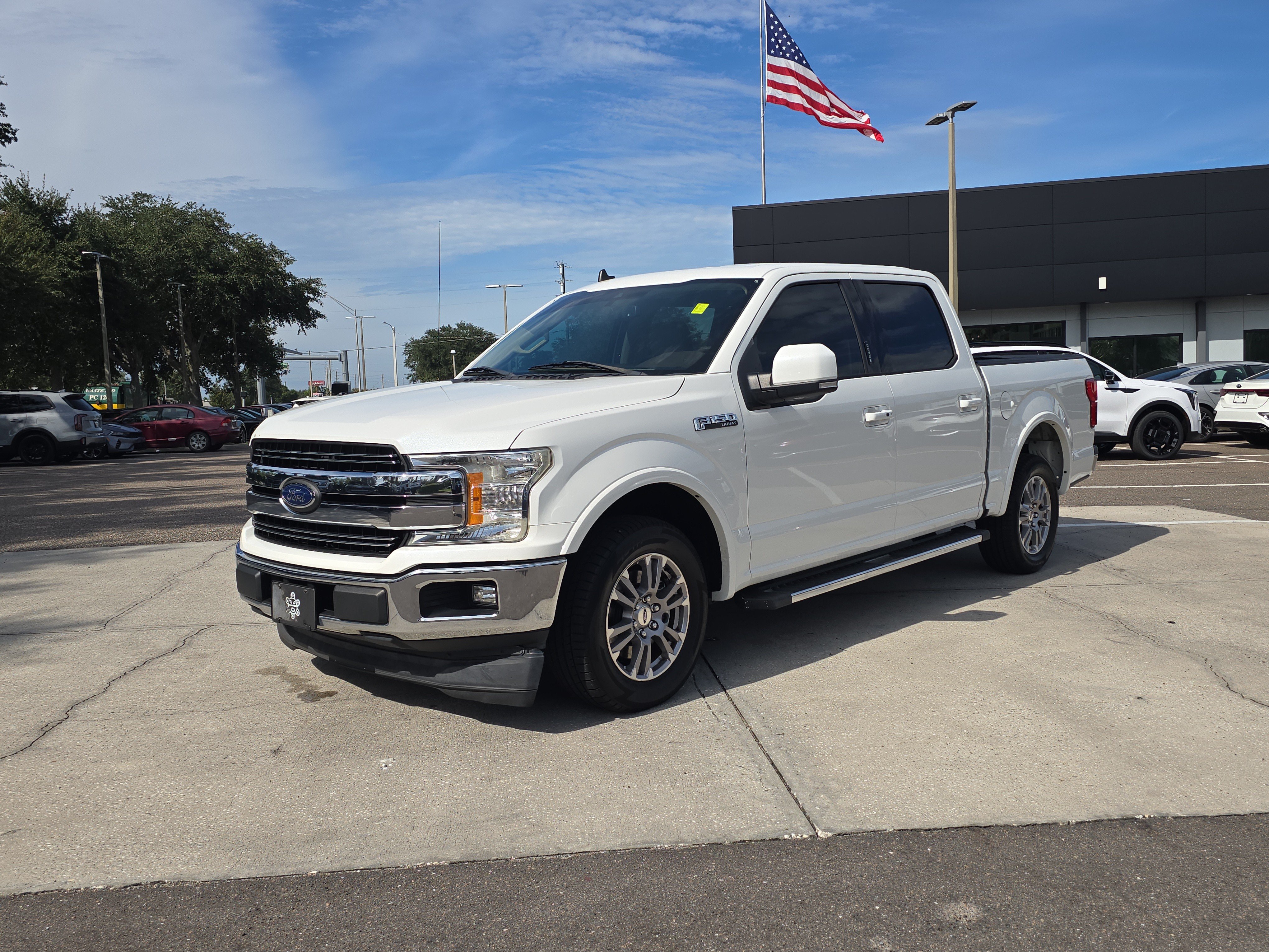 Used 2020 Ford F150 Lariat RWD image 3