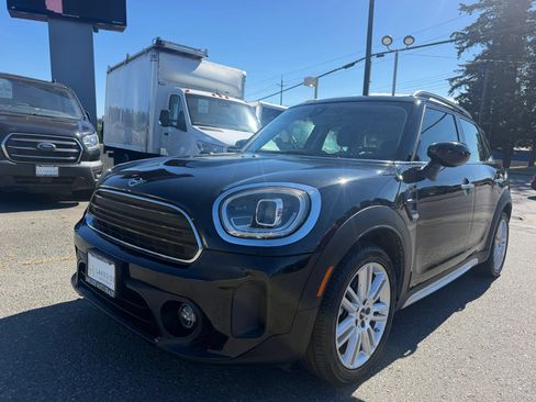 Used 2022 MINI Cooper Countryman FWD image 1