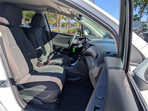 Used 2022 Chevrolet Trax LS w/ Tint and Cruise Package image 14