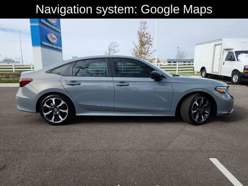 Used 2025 Honda Civic Sport Touring image 9