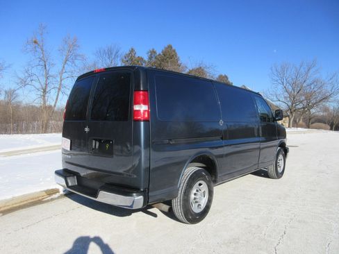 Used 2019 Chevrolet Express 2500 2500 Cargo w/ Driver Convenience Package image 14