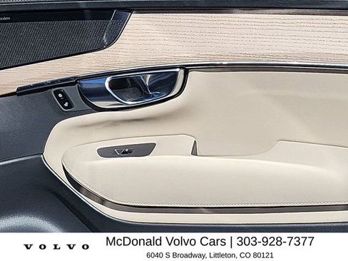 New 2026 Volvo XC90 B5 Plus w/ Protection Package AWD/4WD image 18