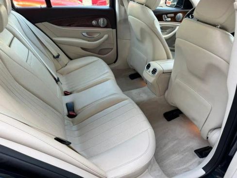 Used 2017 Mercedes-Benz E 300 4MATIC w/ Premium 1 Package image 27