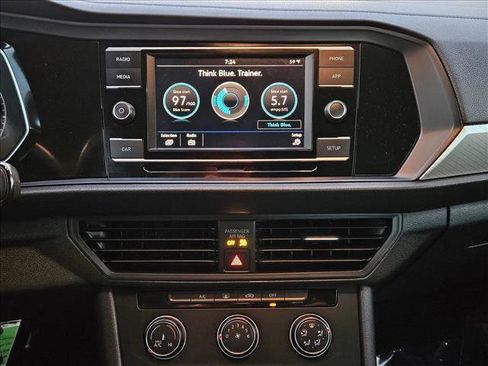 Used 2019 Volkswagen Jetta S image 13