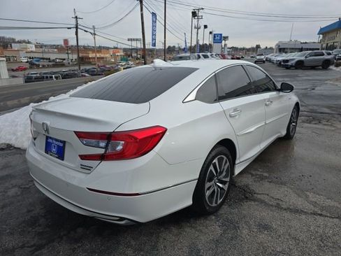 Used 2019 Honda Accord Touring image 6