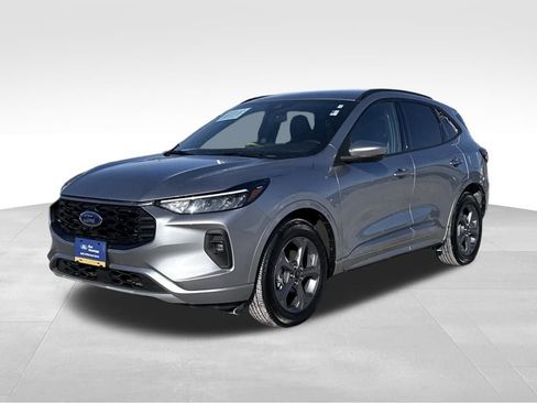 Certified 2023 Ford Escape ST-Line Select w/ Tech Pack #2 image 2