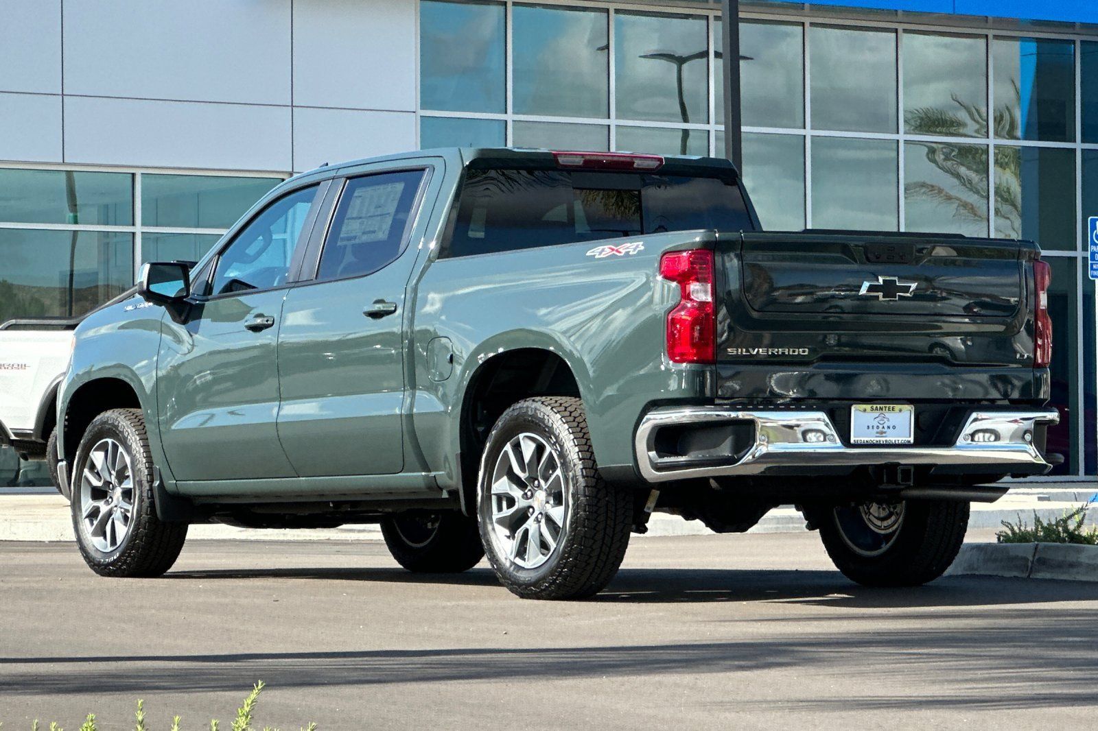 New 2026 Chevrolet Silverado 1500 LT w/ Safety Package AWD/4WD image 6