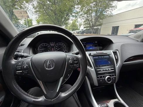 Used 2017 Acura TLX V6 SH-AWD w/ Advance Package image 19