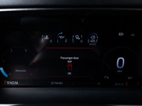 Used 2026 Ford F250 Platinum w/ Platinum Plus Package image 21