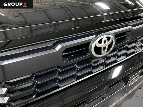 Certified 2025 Toyota Tacoma TRD Off-Road w/ TRD Off Road Upgrade Package AWD/4WD image 30