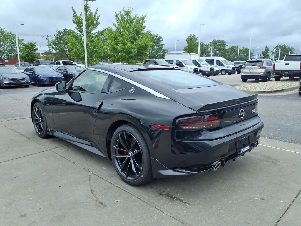 New 2026 Nissan Z Performance w/ Floor Mat Package RWD image 6
