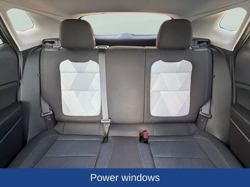 Certified 2024 Chevrolet Trax LS FWD image 17