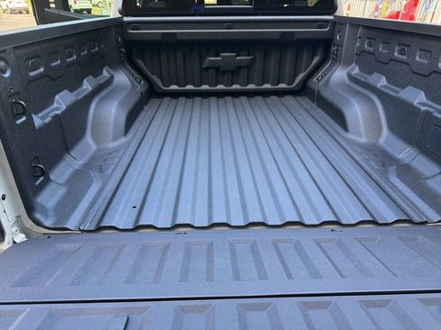 New 2026 Chevrolet Colorado Trail Boss AWD/4WD image 12