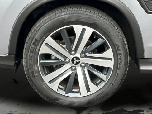 Used 2024 Mitsubishi Outlander Sport ES AWD/4WD image 11