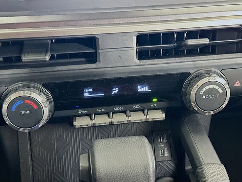 Used 2025 Toyota 4Runner SR5 image 23